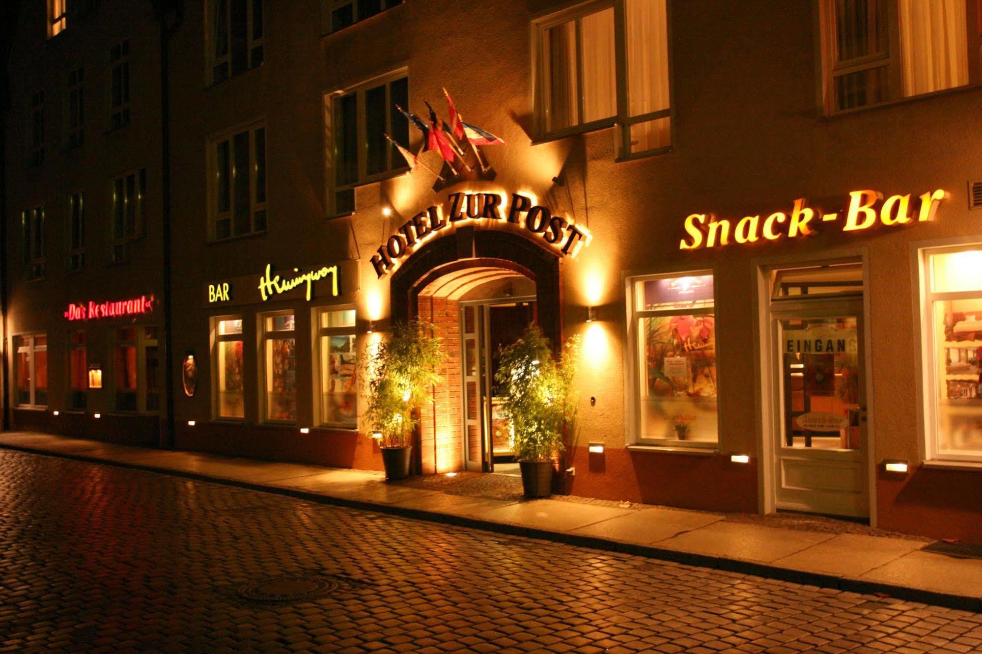 Altstadt Hotel Zur Post Stralsund Exterior photo